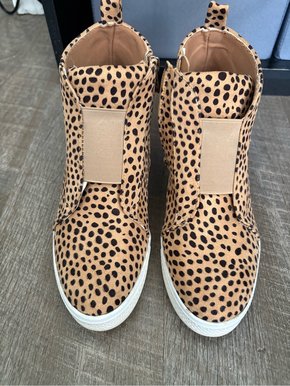 Leopard Print Slip-On Wedge Sneakers - Tan/Black